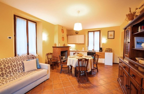Calozzo Apartment | Riva di Pianello Holiday Apartment on the Lake