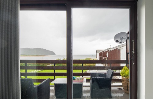 Deganwy Cottage | Rivage - Two Bedroom Cottage, Sleeps 4