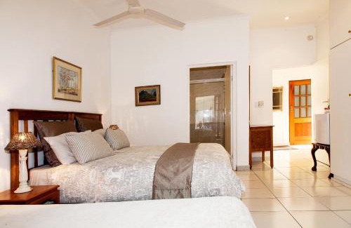 Hillcrest Bed & Breakfast | Rivendell Bed and Breakfast