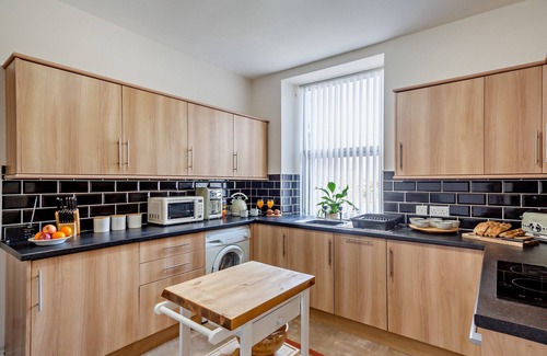Llanbedr Apartment | River Artro Townhouse