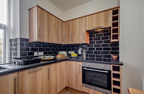 Llanbedr Apartment | River Artro Townhouse