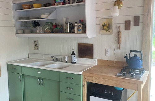 Rooseveltown Cabin | River Bank Camping, Cedar Grove Cabin