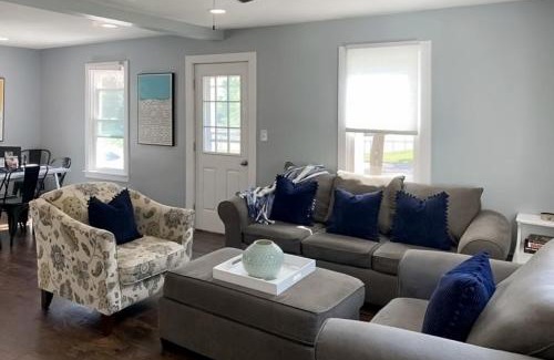 Bellaire House | River Beach Cottage