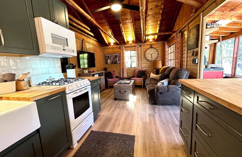 Indian River Cabin | River Bend Cabin - Float the Sturgeon River!