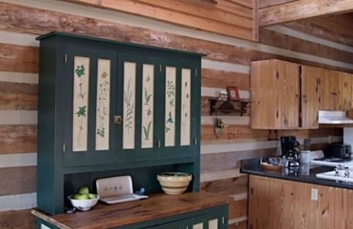 Quicksburg Bed & Breakfast | River Bluff Farm Bed & Breakfast