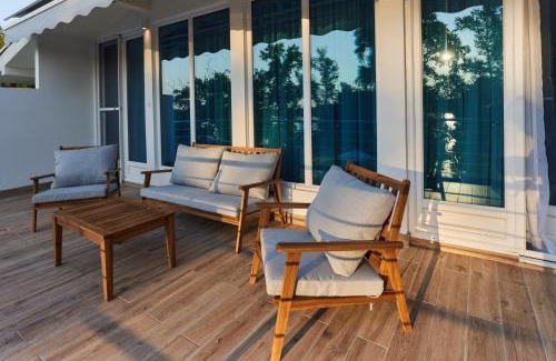 Petrovaradin Villa | River Breeze House
