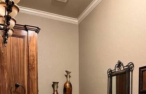 Cecil Apartment | River Chase “Afrika” Luxury/Very Spacious