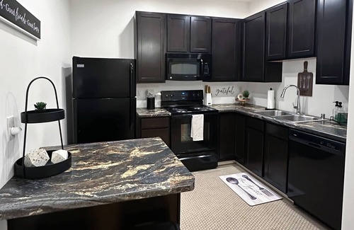 Historic Downtown La Crosse Apartment | River City Apartment #1 with flex space
