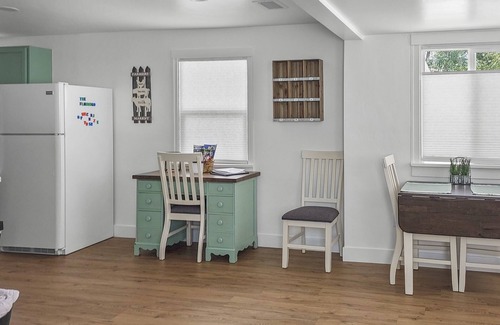 Grand Junction Cottage | River City Hideaway 1 Bedroom Cottage