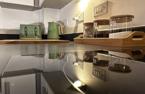Colchester Apartment | River Colne Suite