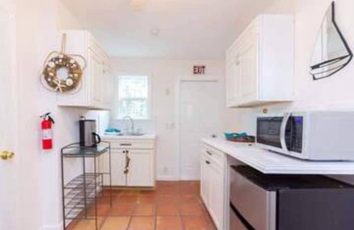 Palatka Cottage | River Cottage , Bed and Breakfast