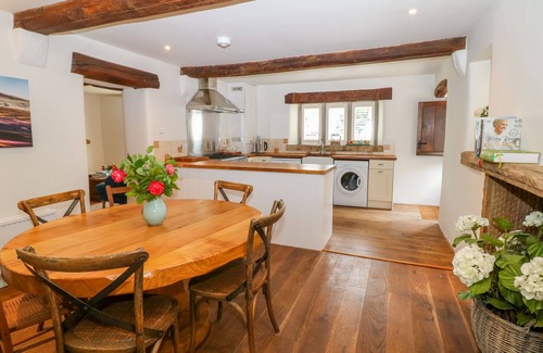 Hayfield Cottage | RIVER COTTAGE HAYFIELD, family friendly, with open fire in Hayfield