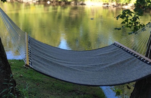 Loudonville House | River Cottage on the Banks of the Mohican River, Couples Retreat, Hike, Firepit