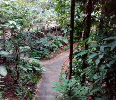 Ukuwela Bed & Breakfast | river edge bungalow