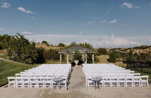 Amarillo Cabin | River Falls Venue & Lodges All Lodges