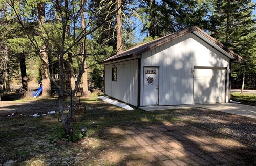Leavenworth Cabin | River Front Cabin in Plain, close to Lake WenatcheennShort term rental #000168