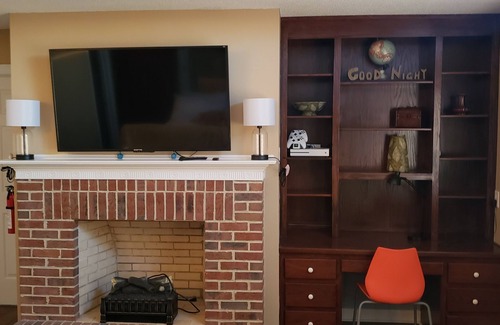 Durants Neck Bed & Breakfast | River front house