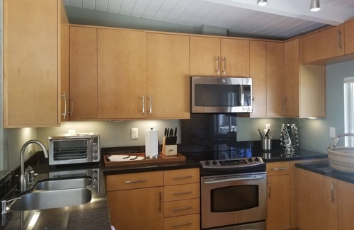 Carmel House | River-front Mid-century home + acreage: Gated flat private personal sanctuary!