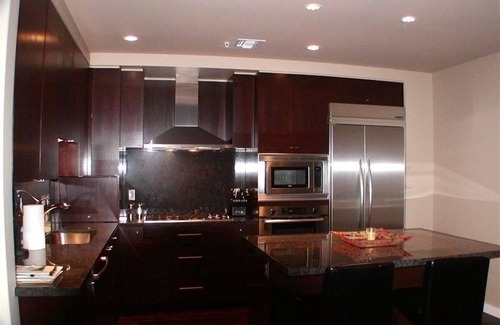 Downtown Portland Condo | River Front Portland Oregon Condo $9000 a mo. Less than hotels!
