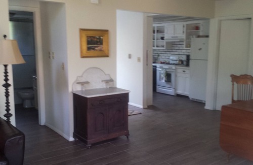 Palisade House | River Front Property In Walking Distance From Town