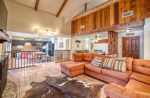 Uvalde County House | River Front Property that sits just up the river from Seven Bluff