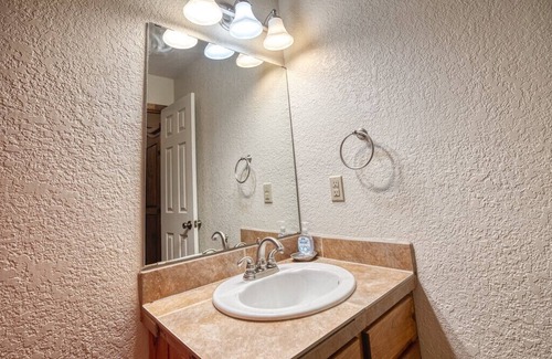 Uvalde County House | River Front Property that sits just up the river from Seven Bluff