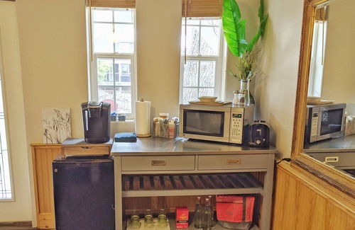 Downieville Apartment | River Front Suite Located in Historic Downieville