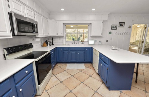 Dunnellon House | River Haven: Kayaks & Swimming on Rainbow River