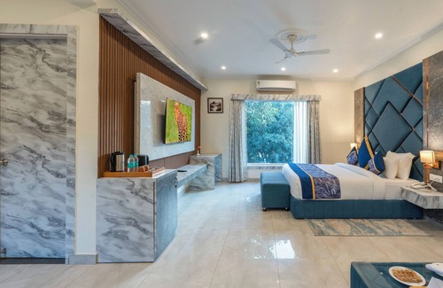 Garjia Resort | River Heritage Resort