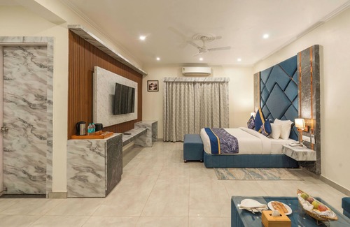 Garjia Resort | River Heritage Resort