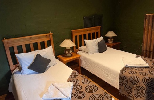 Malelane Cabin | River House Bush and Safari Lodge