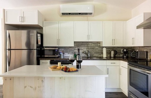 Bayham House | River House Getaway