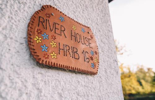 Preddvor House | River house HRIB