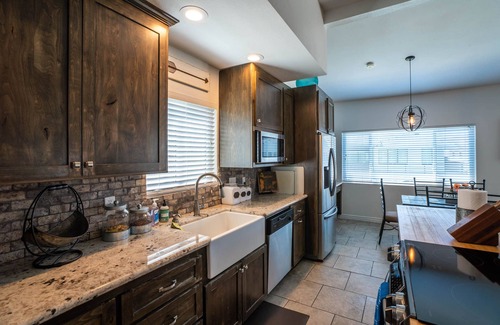 Moovalya Keys House | River House in the prestigious Moovalya Keys in Parker, Arizona
