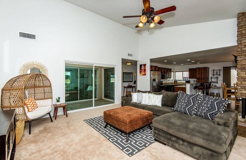 Bullhead City House | River House on the golf course