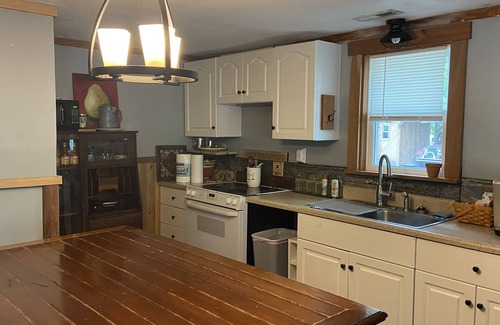 Ash Cottage | River House waterfront on the Waccamaw River 20 minutes to local beaches