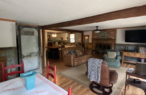 Ash Cottage | River House waterfront on the Waccamaw River 20 minutes to local beaches