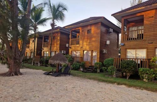 Ntchogo Hotel | River Lodge Resort
