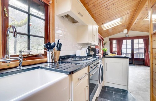 Barbrook House | River Lodge - Two Bedroom House, Sleeps 4