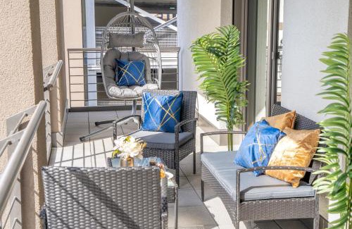 Niedergirmes Apartment | River Lux Suite - 5 min to HBF