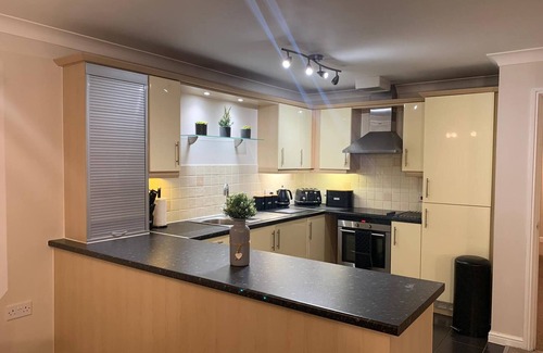 St Neots Apartment | River-meadow View Apartment 27 Skipper Way