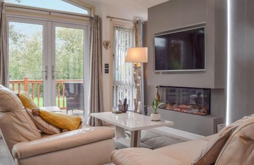 Tiddington House | River Meets Lodge
