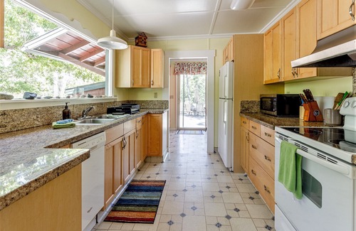 Three Rivers House | River Oasis with Plenty of Family Fun