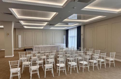 Dragasani Hotel | River Park Hotel