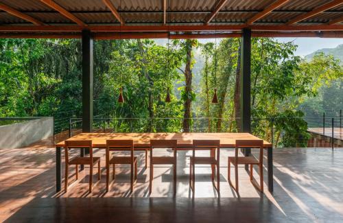 Yatiyantota Villa | River Pavilion, Kitulgala