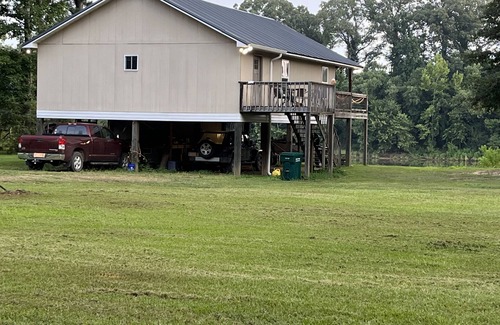 Moundville Cabin | River Retreat - 30 minutes Tuscaloosa