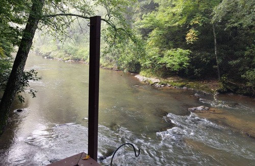 Blairsville House | River Retreat-Nottely River, Blairsville GA, Onsite fishing