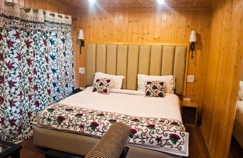 Pahalgam Resort | River Retreat Resort