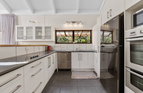 Turangi House | River Retreat, spa, pets, Wi-Fi