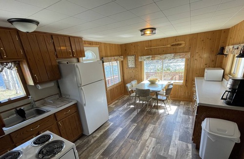 Northland Cottage | River Retreat